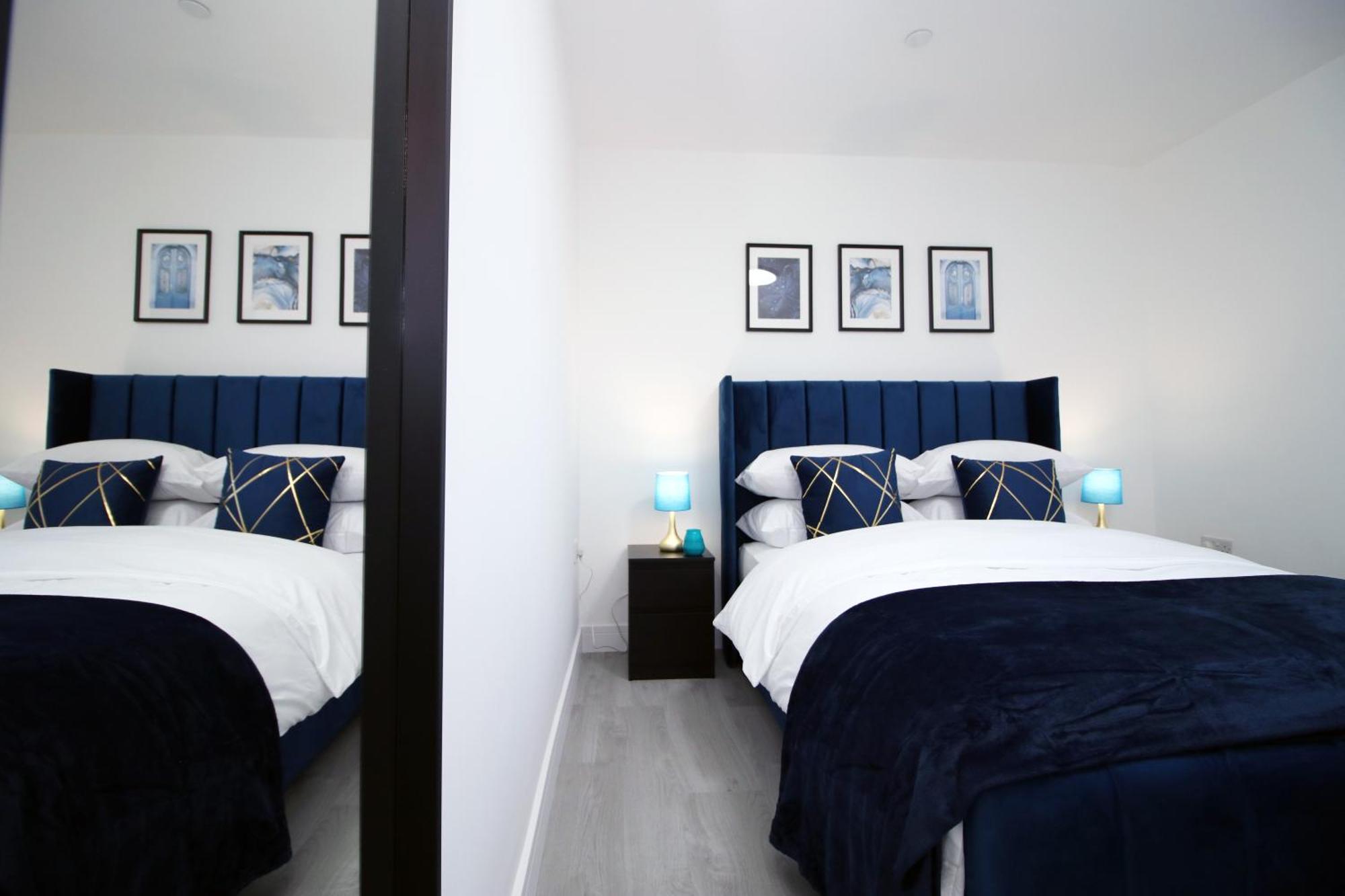 New Cardiff Bloc Exclusive Apartments By Prime Stays - Shops And Parking - Great For Groups And Families מראה חיצוני תמונה