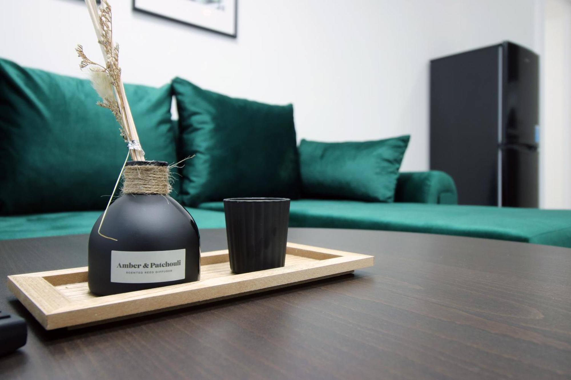 New Cardiff Bloc Exclusive Apartments By Prime Stays - Shops And Parking - Great For Groups And Families מראה חיצוני תמונה